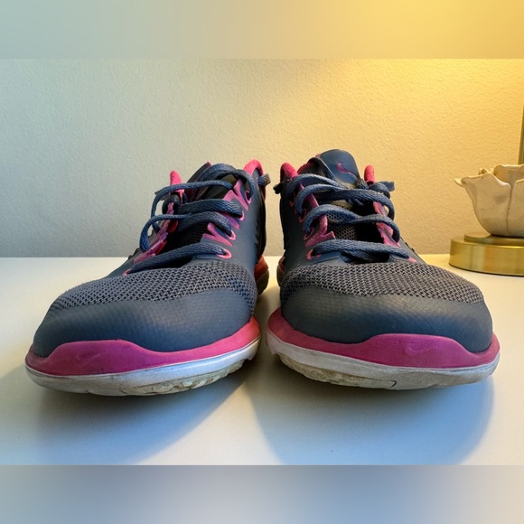 Nike Fitsole Lite Running Sneakers - Picture 7 of 15